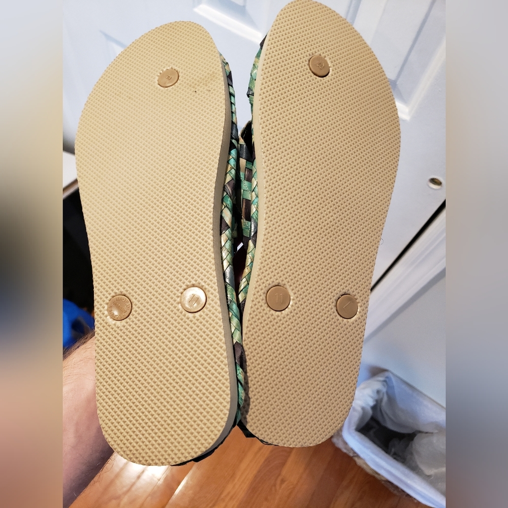 Bahamian style ladies flip flops - Picture 5 of 8